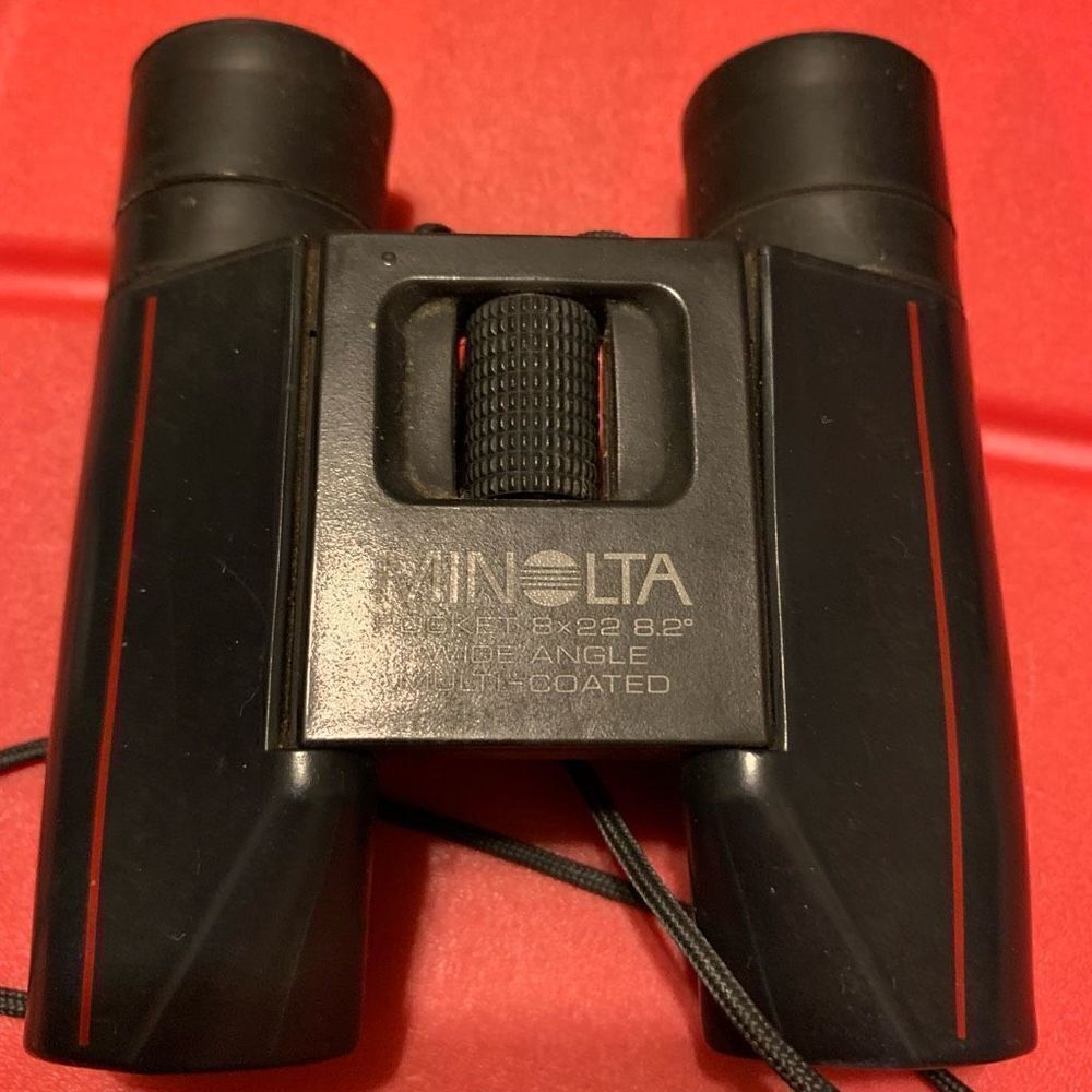 Vintage Minolta Pocket 8x22 8.2° Wide Angle Multi-Coated Binoculars